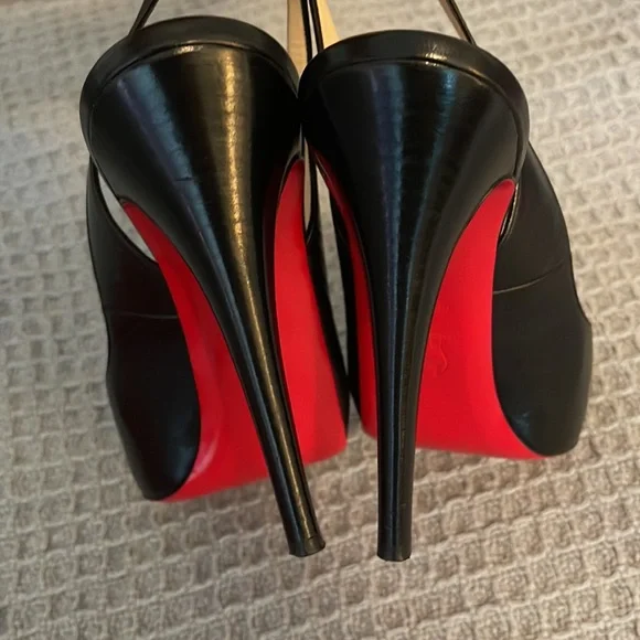 Christian Louboutin Black  Leather  Peep Toe Slingback Sandals 40.5 - Picture 3 of 12